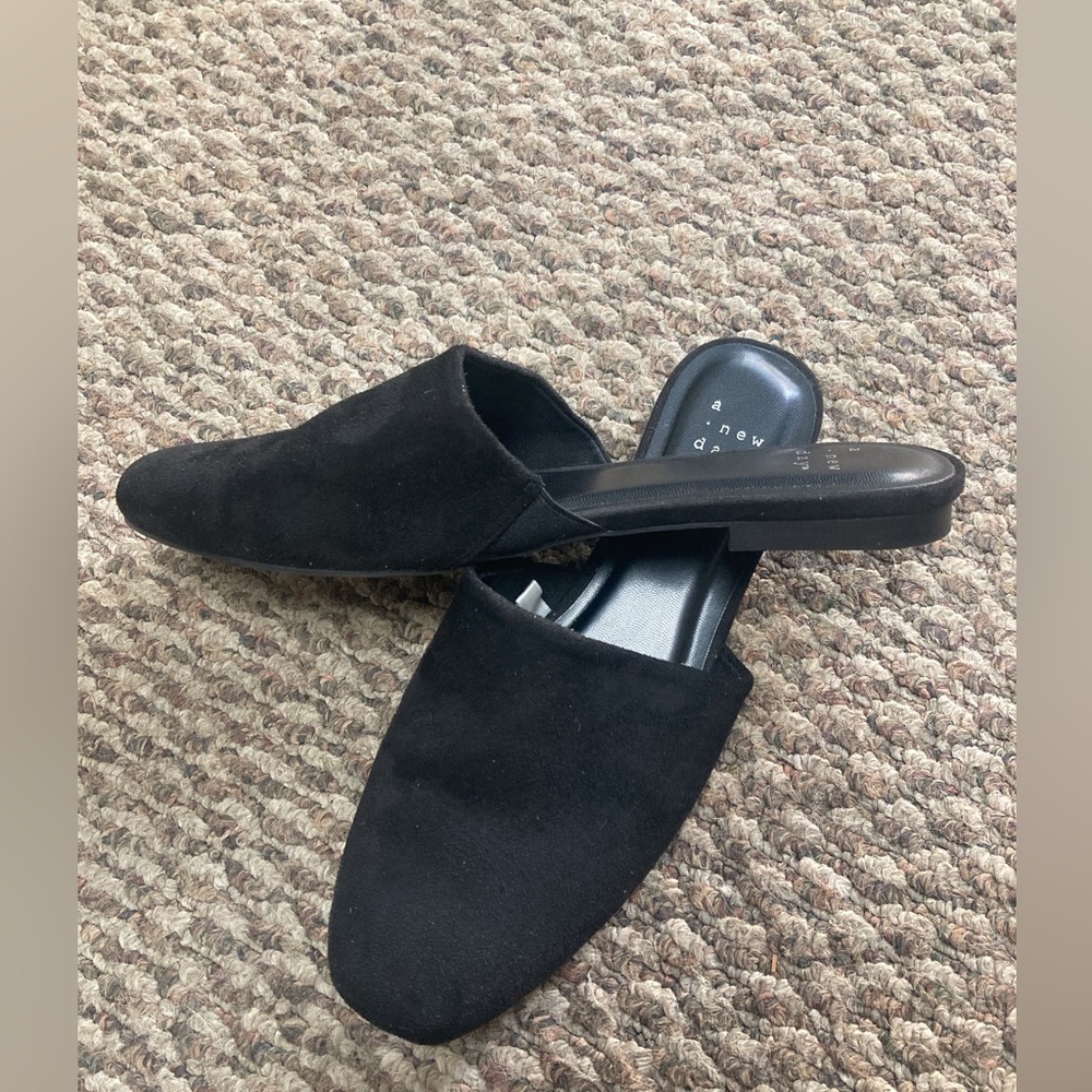 a new day mules size 8
